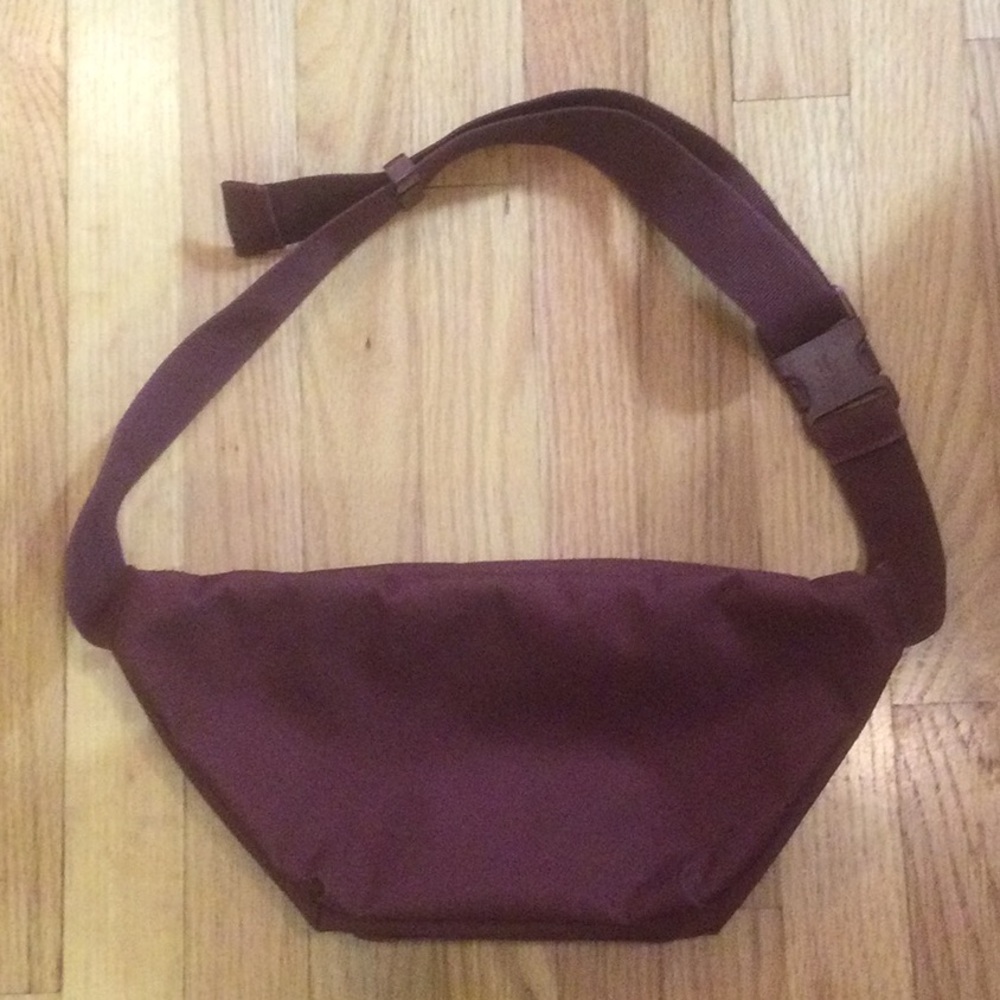 Herschel Supply Burgundy Hip Pack - Picture 3 of 16
